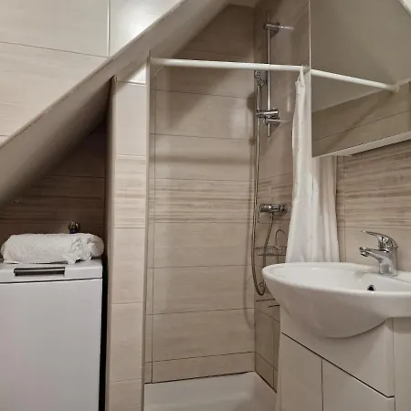 Limona * רוביני