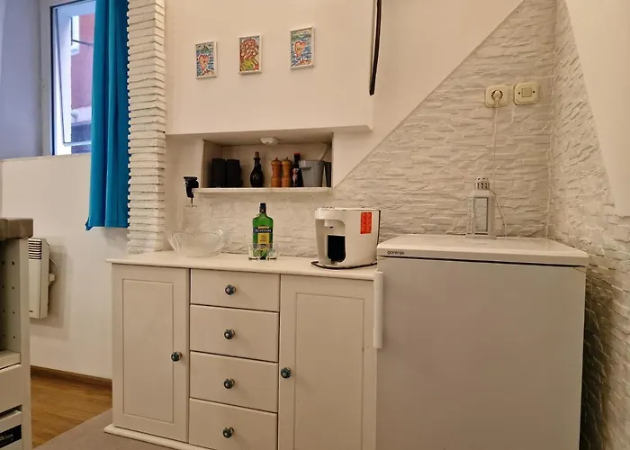 Apartment Limona